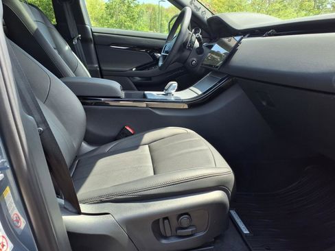 Certified 2025 Land Rover Range Rover Evoque S image 3