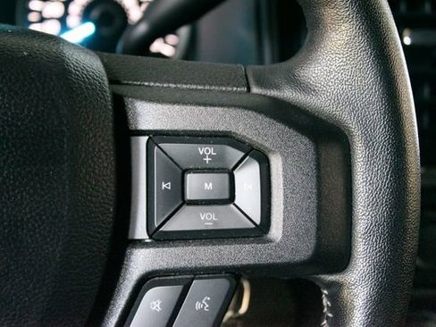 Used 2020 Ford F150 XLT w/ Equipment Group 302A Luxury AWD/4WD image 18
