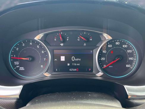 Used 2023 Chevrolet Traverse RS image 28