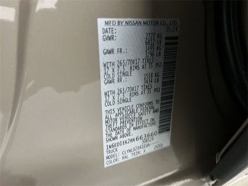 Used 2024 Nissan Frontier PRO-4X w/ Off-Road Protection Package image 32