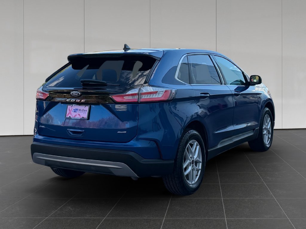 Used 2024 Ford Edge SEL AWD/4WD image 5