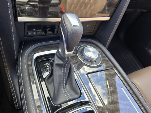 Used 2024 Nissan Armada Platinum w/ Captain's Chairs Package image 24