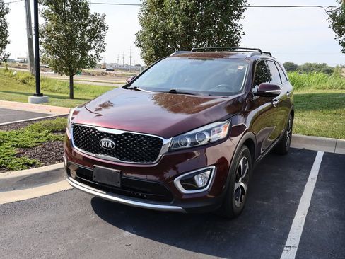 Used 2017 Kia Sorento EX AWD/4WD image 1