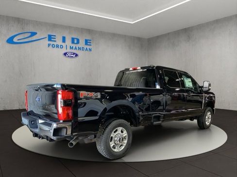 New 2026 Ford F250 XLT w/ XLT Premium Package image 7