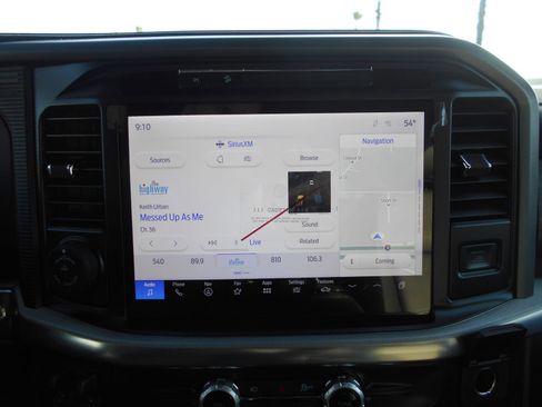 New 2025 Ford F150 Lariat w/ Equipment Group 502A High image 36