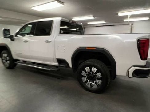 Certified 2024 GMC Sierra 2500 Denali w/ Denali Reserve Package AWD/4WD image 6