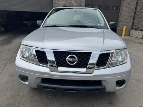 Used 2019 Nissan Frontier SV AWD/4WD image 8