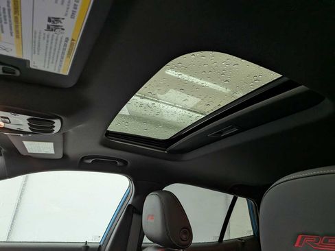 New 2026 Chevrolet Trax RS image 20