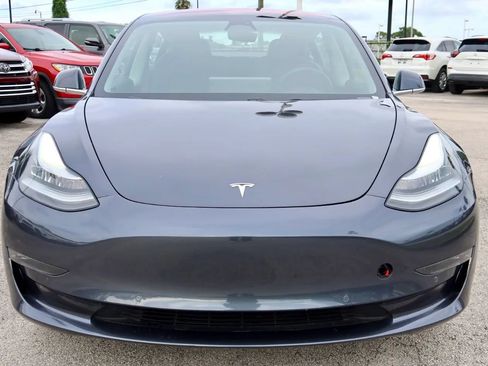 Used 2018 Tesla Model 3 Long Range RWD image 6