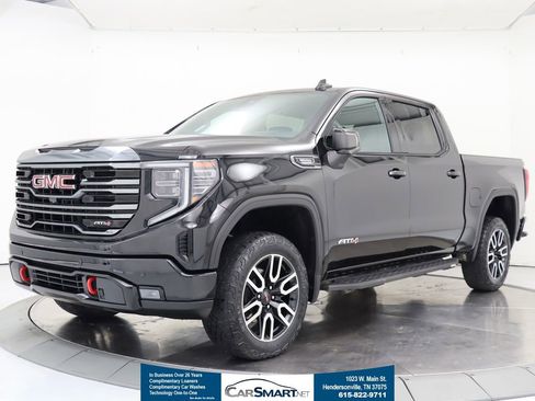 Used 2023 GMC Sierra 1500 AT4 w/ Technology Package AWD/4WD image 1