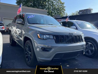 Used 2020 Jeep Grand Cherokee Altitude