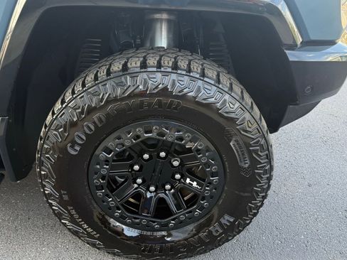 Used 2024 GMC Hummer EV 3X w/ Omega Edition AWD/4WD image 27
