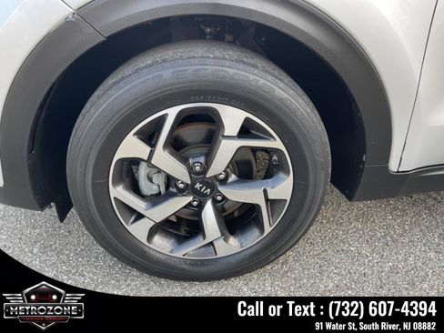 Used 2020 Kia Sportage LX FWD image 24