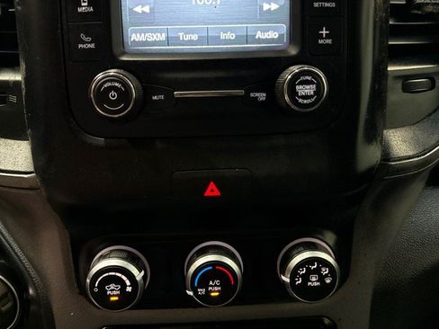 Used 2019 RAM 3500 Tradesman RWD image 17