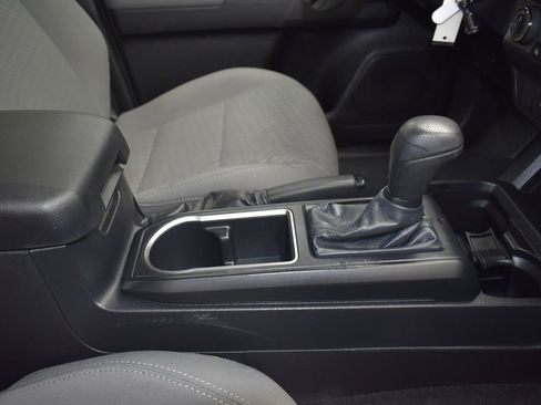 Used 2021 Toyota Tacoma SR image 19