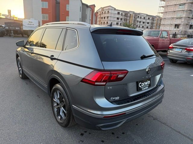Used 2022 Volkswagen Tiguan SE AWD/4WD image 6