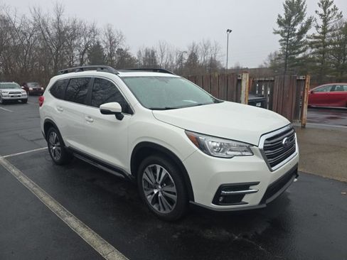Used 2019 Subaru Ascent Limited w/ Popular Package #3 image 9