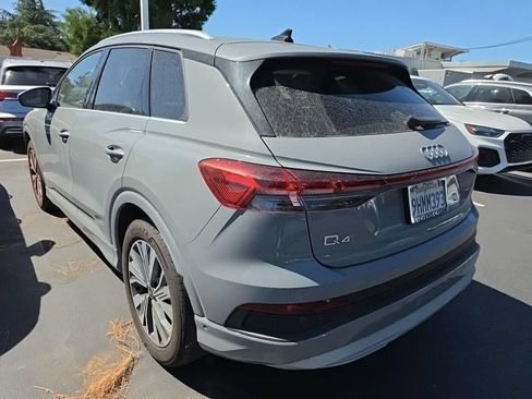 Used 2023 Audi Q4 e-tron Premium Plus w/ Premium Plus RWD image 2
