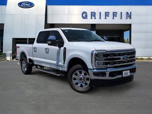 New 2026 Ford F250 Lariat w/ Chrome Package AWD/4WD image 1