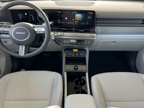 New 2025 Hyundai Kona SEL image 11