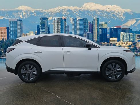 Used 2025 Nissan Murano SL image 8