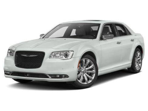Used 2015 Chrysler 300 C w/ Light Group RWD image 4