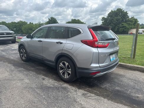 Used 2018 Honda CR-V LX image 3
