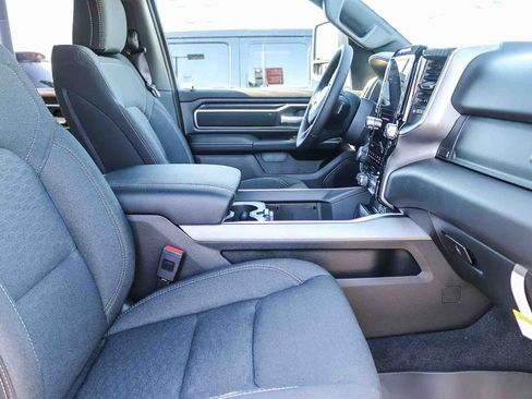 New 2026 RAM 1500 Big Horn AWD/4WD image 18