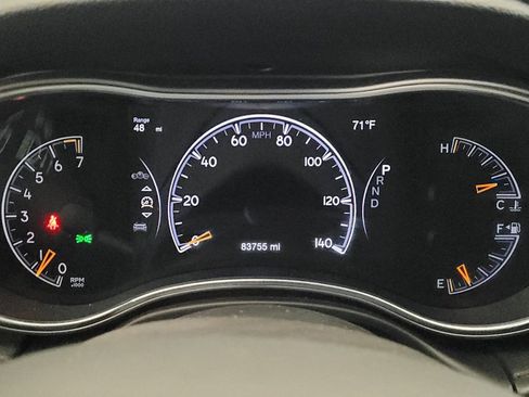 Used 2021 Jeep Grand Cherokee Laredo X image 23