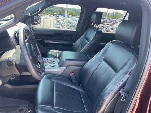 Used 2020 Ford Expedition XLT w/ Equipment Group 201A AWD/4WD image 7