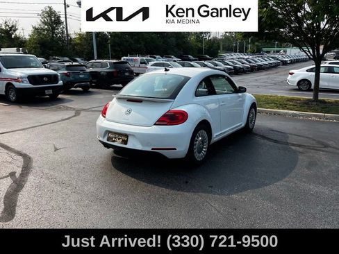 Used 2016 Volkswagen Beetle 1.8T SE FWD image 5