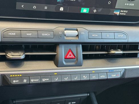 New 2026 Kia K4 LX image 15