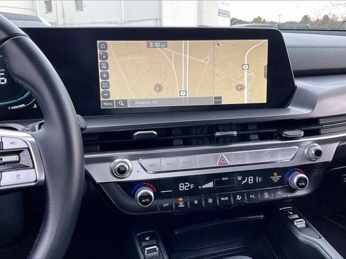 Used 2023 Kia Telluride S w/ S Sunroof Package image 6