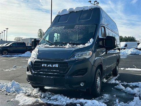 Used 2024 RAM ProMaster 3500 image 3