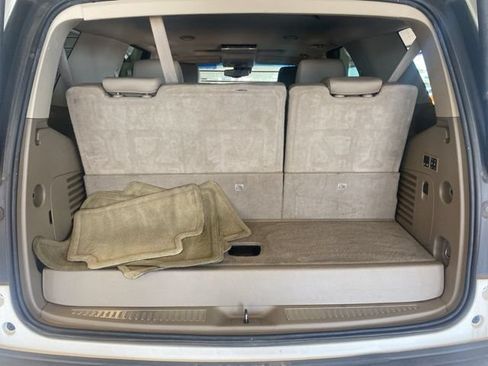 Used 2016 Chevrolet Tahoe LTZ AWD/4WD image 7