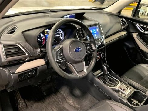 Used 2023 Subaru Forester Limited AWD/4WD image 14
