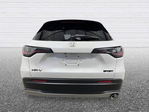 New 2026 Honda HR-V Sport image 4