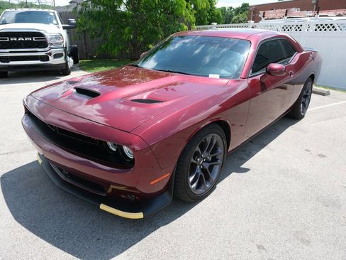 Used 2023 Dodge Challenger R/T Scat Pack w/ Plus Package RWD image 2