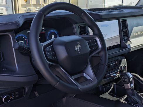 New 2025 Ford Bronco Badlands image 50
