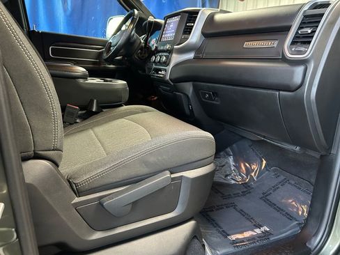 Used 2020 RAM 2500 Big Horn w/ Level 2 Equipment Group image 26