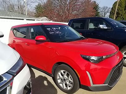 Certified 2024 Kia Soul LX w/ Option Group 015