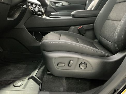 New 2026 Chevrolet Traverse LT w/ Enhanced Driving Package image 22