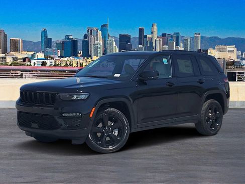 New 2025 Jeep Grand Cherokee Limited w/ Black Appearance Package image 2
