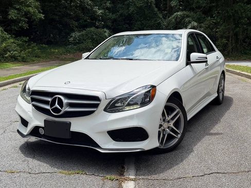 Used 2014 Mercedes-Benz E 350 4MATIC Sedan w/ Premium 1 Package image 1
