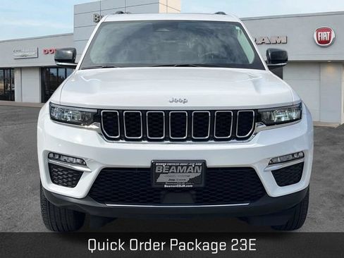 Used 2023 Jeep Grand Cherokee Limited AWD/4WD image 2