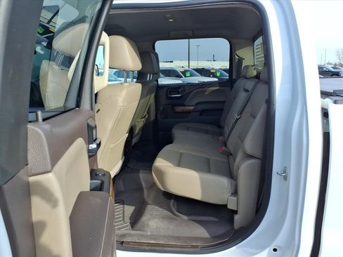 Used 2017 GMC Sierra 3500 SLT w/ Duramax Plus Package image 7