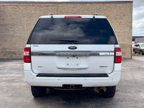 Used 2017 Ford Expedition EL XLT w/ Equipment Group 202A AWD/4WD image 6