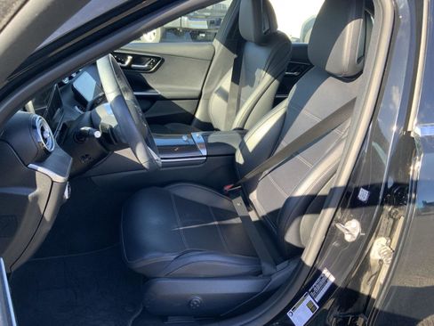 Used 2022 Mercedes-Benz C 300 4MATIC Sedan image 25