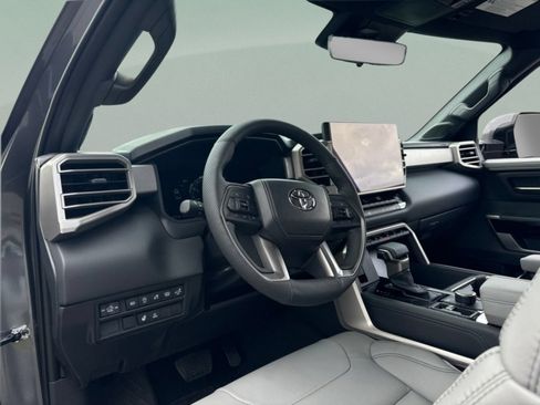 Certified 2026 Toyota Tundra Limited AWD/4WD image 21