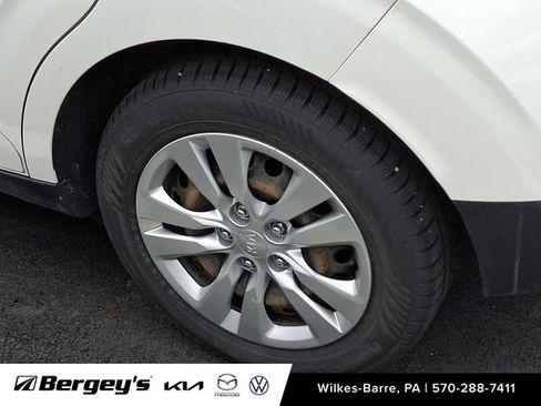 Used 2021 Kia Soul LX FWD image 9